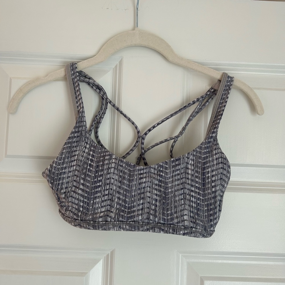 Lululemon gray sports bra
